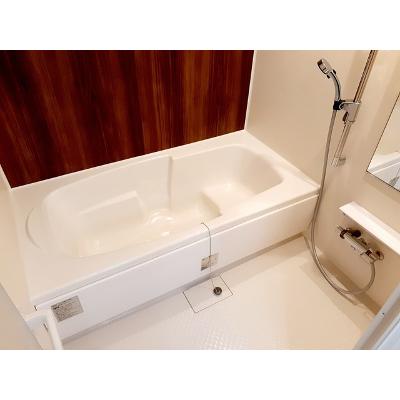 アトリオ 101【管理NO：1-027142801-01010】 ★家具家電は申し込み後に搬入しますの物件写真4