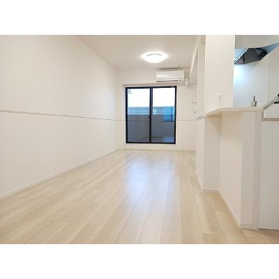ステラ 205【管理NO：1-028638801-02040】 ★家具家電は申し込み後に搬入します 2026年07月上旬入居可能の物件写真2