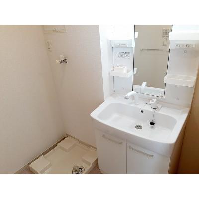 リトルグローブⅠ 203【管理NO：1-017493801-02030】 ★家具家電は申し込み後に搬入しますの物件写真6