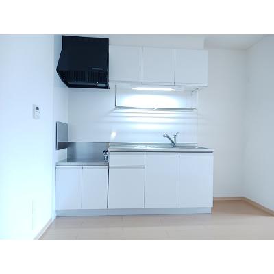 ローレル　コート 205【管理NO：1-015943401-02040】 ★家具家電は申し込み後に搬入します★の物件写真3