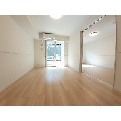 グロリアス丸野 102【管理NO：1-027329601-01020】 ★家具家電は申し込み後に搬入します 2026年08月下旬入居可能の物件写真2