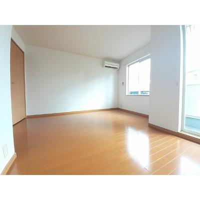 ラフィネⅠ 102【管理NO：1-014443701-01020】 ★家具家電は申し込み後に搬入します 2026年07月中旬入居可能の物件写真2