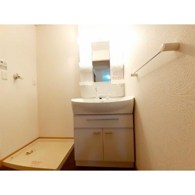 フジⅠ　Ａ 103【管理NO：1-014563301-01030】 ★家具家電は申し込み後に搬入しますの物件写真6