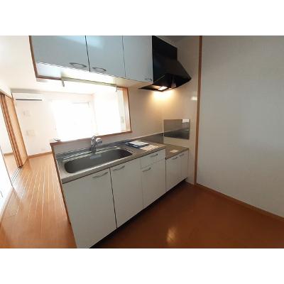 グランシャリオⅡ 201【管理NO：1-014443802-02010】 ★家具家電は申し込み後に搬入しますの物件写真3