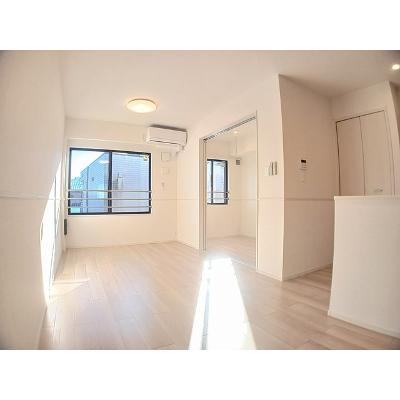 ラ　ブリエ 203【管理NO：1-027558201-02030】 ★家具家電は申し込み後に搬入します★の物件写真2