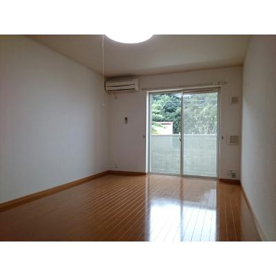 アンジュ 102【管理NO：1-014719401-01020】 ★家具家電は申し込み後に搬入します 2026年07月中旬入居可能の物件写真2