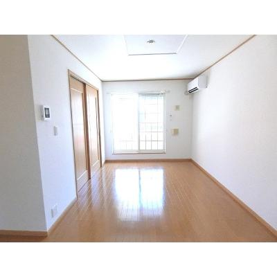 アルシオーネ・コートＡ 201【管理NO：1-013104101-02010】 2026年07月中旬入居可能の物件写真2