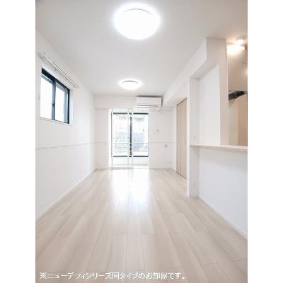 デスティニーＢ 102【管理NO：1-028444902-01020】 ★家具家電は申し込み後に搬入します 2026年08月下旬入居可能の物件写真2