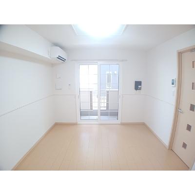 ターンベリー 102【管理NO：1-016692001-01020】 ★家具家電は申し込み後に搬入しますの物件写真2