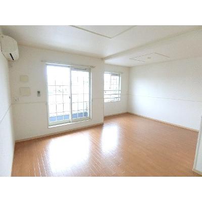 ベネ・ファキスⅡ 201【管理NO：1-015912601-02010】 ★家具家電は申し込み後に搬入します★の物件写真2