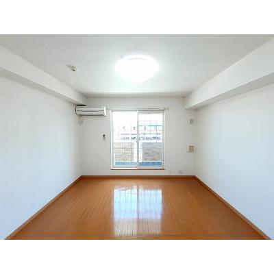 リバーサイド三城 203【管理NO：1-013883601-02030】 ★家具家電は申し込み後に搬入します 2026年07月中旬入居可能の物件写真2