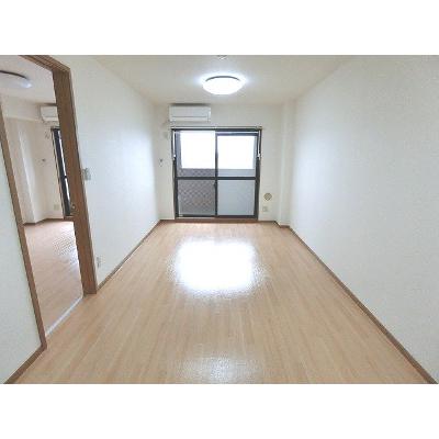 レジダンスＹ 303【管理NO：1-010049901-03030】 ★家具家電は申し込み後に搬入しますの物件写真2
