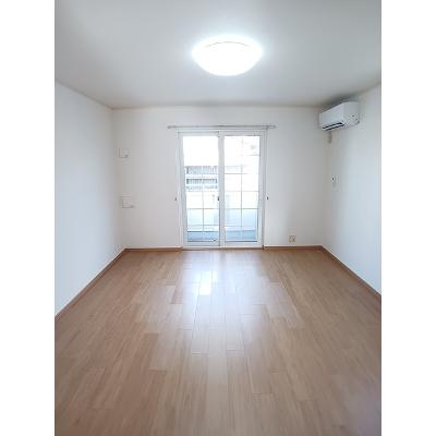 キャビン誠 102【管理NO：1-014488001-01020】 ★家具家電は申し込み後に搬入します★の物件写真2