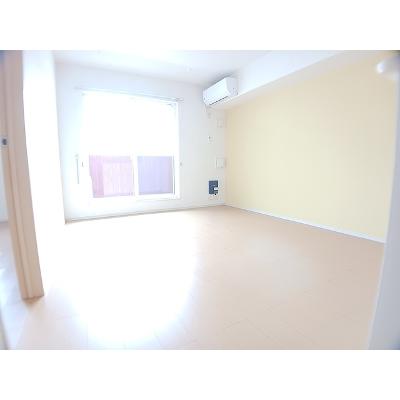 ビバーチェ 205【管理NO：1-019719301-02040】 ★家具家電は申し込み後に搬入します★の物件写真2