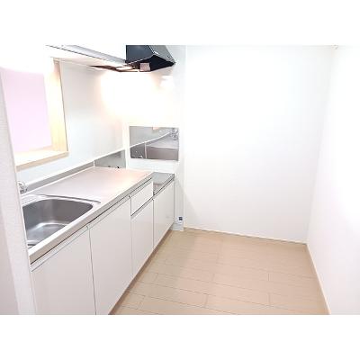 並木 202【管理NO：1-015917901-02020】 ★家具家電は申し込み後に搬入しますの物件写真3
