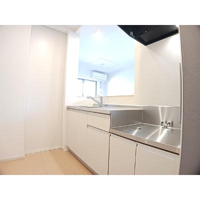 プラステート．Ｓ 201【管理NO：1-021106501-02010】 ★家具家電は申し込み後に搬入しますの物件写真3