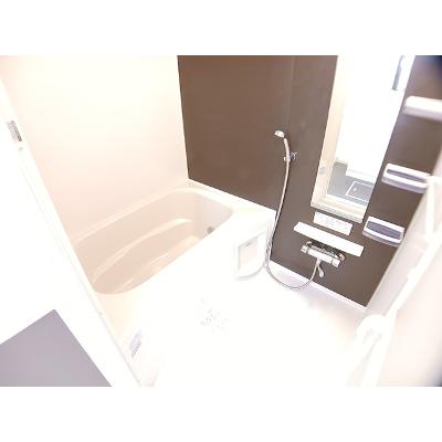 イースト・ピア 203【管理NO：1-020960401-02030】 ★家具家電は申し込み後に搬入します★の物件写真4