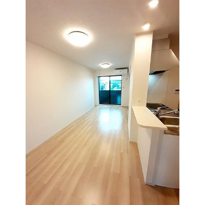 フィオリーレ・アノ　Ⅱ 102【管理NO：1-027277302-01020】 ★家具家電は申し込み後に搬入しますの物件写真2