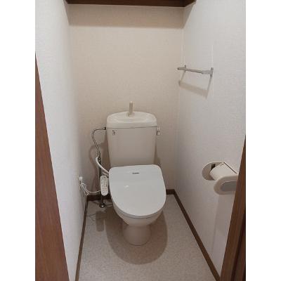 エバーグリーン 202【管理NO：1-010460601-02020】 ★家具家電は申し込み後に搬入します★の物件写真5