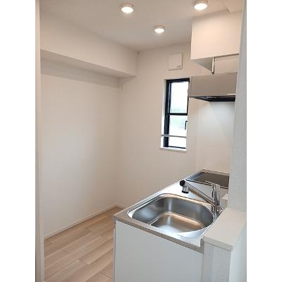 ルークス 202【管理NO：1-028585701-02020】 ★家具家電は申し込み後に搬入しますの物件写真3