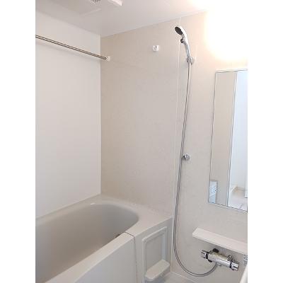 ルークス 201【管理NO：1-028585701-02010】 ★家具家電は申し込み後に搬入しますの物件写真4