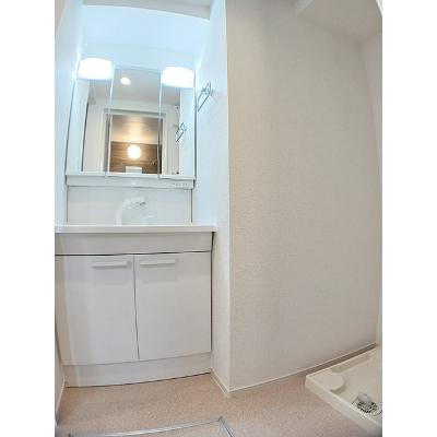 シュティル 105【管理NO：1-028432002-01040】 ★家具家電は申し込み後に搬入しますの物件写真6