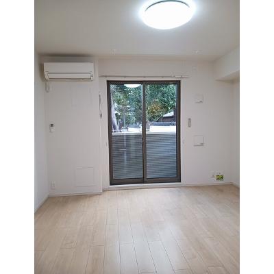 サピーⅤ 101【管理NO：1-024645301-01010】 ★家具家電は申し込み後に搬入します★の物件写真2