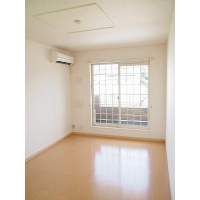 エアリーヒルⅠ 201【管理NO：1-015689401-02010】 ★家具家電は申し込み後に搬入しますの物件写真2