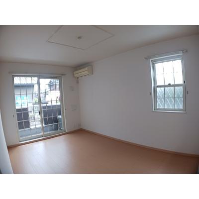 アンソレイユ西山Ⅱ 102【管理NO：1-015651302-01020】 ★家具家電は申し込み後に搬入しますの物件写真2