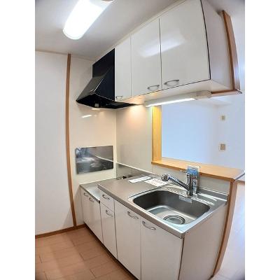 コルソプレッソ 202【管理NO：1-014886601-02020】 ★家具家電は申し込み後に搬入します★の物件写真3