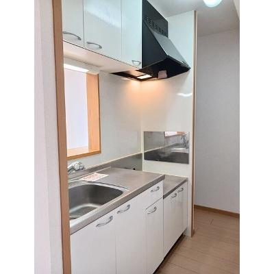 サニーブローテ住吉Ⅰ 305【管理NO：1-014837101-03040】 ★家具家電は申し込み後に搬入しますの物件写真3