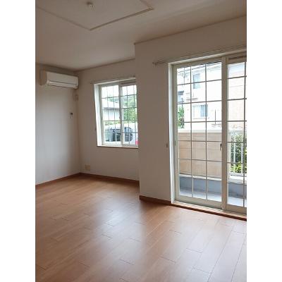 プチプランシュＢ 102【管理NO：1-013869102-01020】 ★家具家電は申し込み後に搬入します★の物件写真2