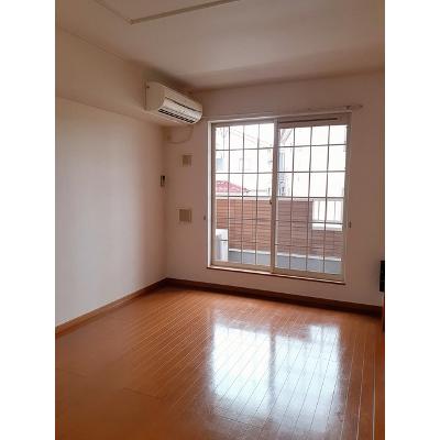 サンセ－ルⅡ 202【管理NO：1-013517101-02020】 ★家具家電は申し込み後に搬入しますの物件写真2
