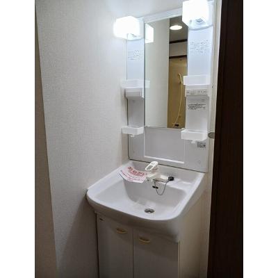 ピ－スコ－ト 101【管理NO：1-011893101-01010】 ★家具家電は申し込み後に搬入します★の物件写真6