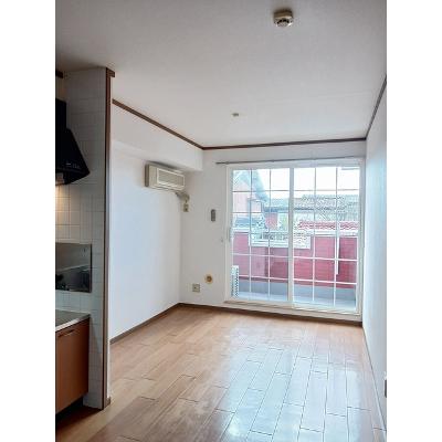 エクセルグリーン 202【管理NO：1-011066001-02020】 ★家具家電は申し込み後に搬入します★の物件写真2