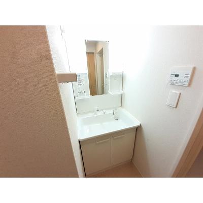 ロイヤルコート．花ノ木 205【管理NO：1-023106801-02040】 ★家具家電は申し込み後に搬入しますの物件写真6