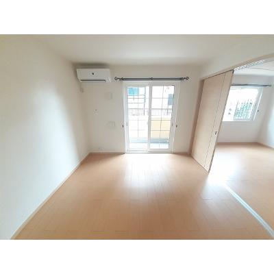 アリエッタ 101【管理NO：1-016661801-01010】 ★家具家電は申し込み後に搬入しますの物件写真2