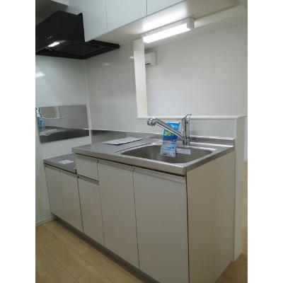 リンデンⅠ 302【管理NO：1-021569301-03020】 ★家具家電は申し込み後に搬入します 2026年07月中旬入居可能の物件写真3