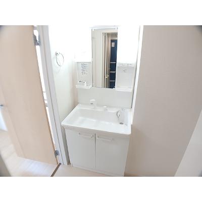 ウエスト・モイⅣ 303【管理NO：1-021285101-03030】 ★家具家電は申し込み後に搬入します★ ★2026年08月上旬入居可能★の物件写真6
