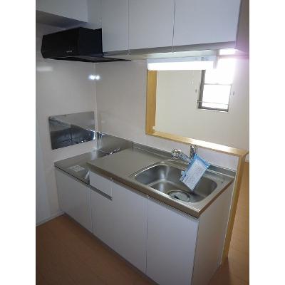 グランディア山の手 302【管理NO：1-018170501-03020】 ★家具家電は申し込み後に搬入します★の物件写真3