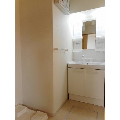 グランディア山の手 302【管理NO：1-018170501-03020】 ★家具家電は申し込み後に搬入します★の物件写真6