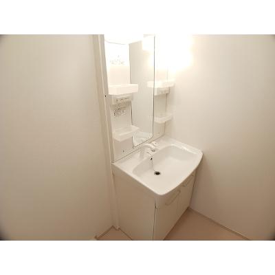 プリムローズ 102【管理NO：1-017164601-01020】 ★家具家電は申し込み後に搬入します★の物件写真6