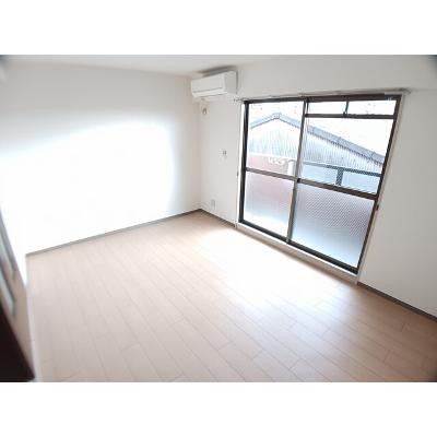 第２メゾンあらかわ 203【管理NO：1-005355201-02030】 ★家具家電は申し込み後に搬入しますの物件写真2