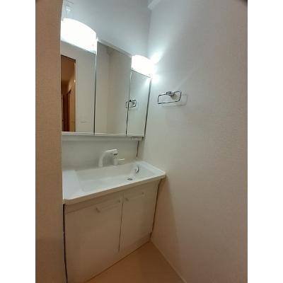 グランドライン 201【管理NO：1-026503701-02010】 ★家具家電は申し込み後に搬入します 2026年07月中旬入居可能の物件写真6
