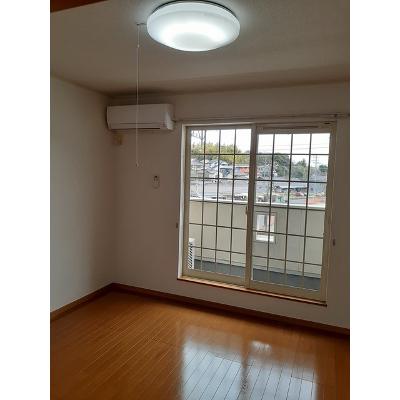 ファミ－ルＳ　Ⅰ 202【管理NO：1-014244201-02020】 ★家具家電は申し込み後に搬入します★ ★2026年11月中旬入居可能★の物件写真2