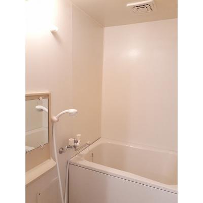 グリ－ン１４ 202【管理NO：1-006979801-02020】 ★家具家電は申し込み後に搬入します★の物件写真4