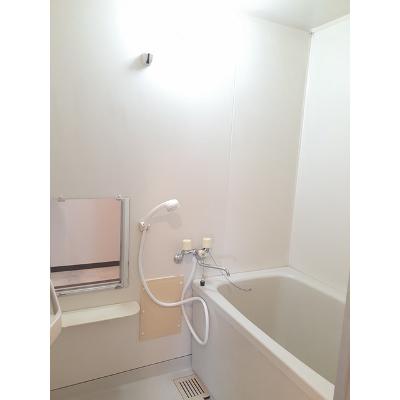 ドミールエスポア 202【管理NO：1-005736501-02020】 ★家具家電は申し込み後に搬入しますの物件写真4