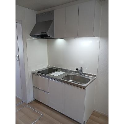 カルメル 102【管理NO：1-028614101-01020】 ★家具家電は申し込み後に搬入します★の物件写真3