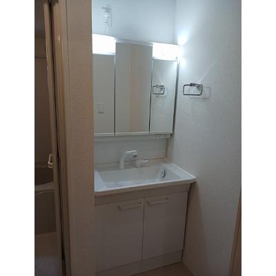 ミナ　タウン 203【管理NO：1-028589601-02030】 ★家具家電は申し込み後に搬入しますの物件写真6