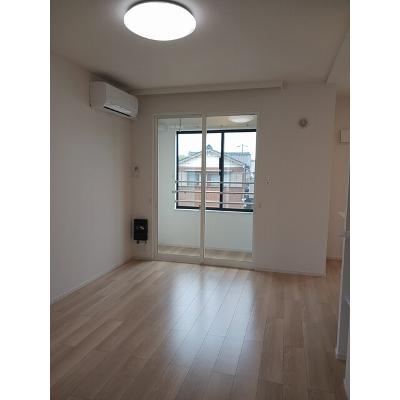 メゾン　ルミエール 202【管理NO：1-028364601-02020】 ★家具家電は申し込み後に搬入します★の物件写真2